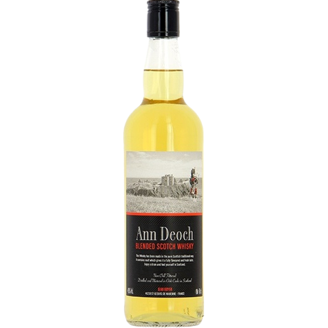 Le whisky Ann deoch, un single malt écossais, est présenté dans une bouteille en verre transparente avec un bouchon en liège naturel. Cette bouteille vieillie pendant plusieurs années en fûts de chêne, arbore une couleur ambrée riche et profonde.